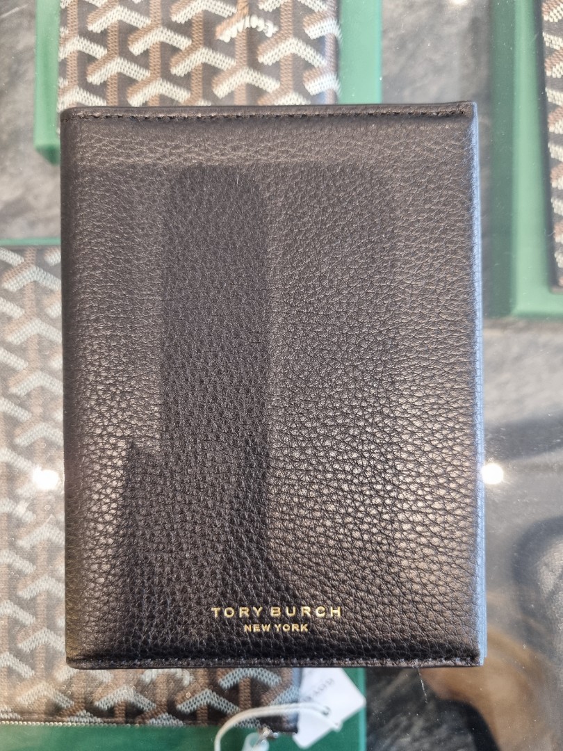 Tory Burch Passport Holder, Luxury, Bags & Wallets on Carousell
