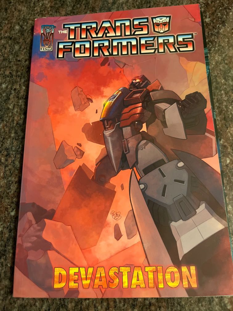 Transformers devastation, 興趣及遊戲, 書本 & 文具, 漫畫 Carousell