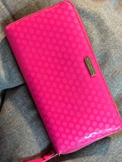 (Category: ) located in . Submitted by sellercandice (Listing ID 1167307217, Image 1). Description: .