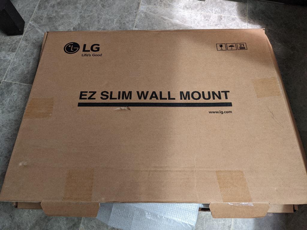 VESA Wall Mount LG EZ Slim Wall Mount (OLW480B), TV & Home Appliances