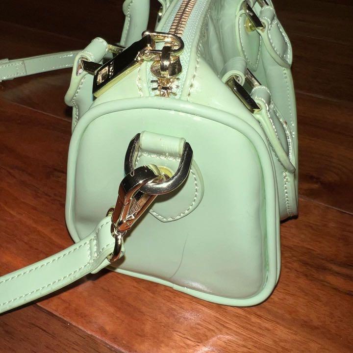 Vincci green mint purse cute babydoll bag, Luxury, Bags & Wallets on  Carousell