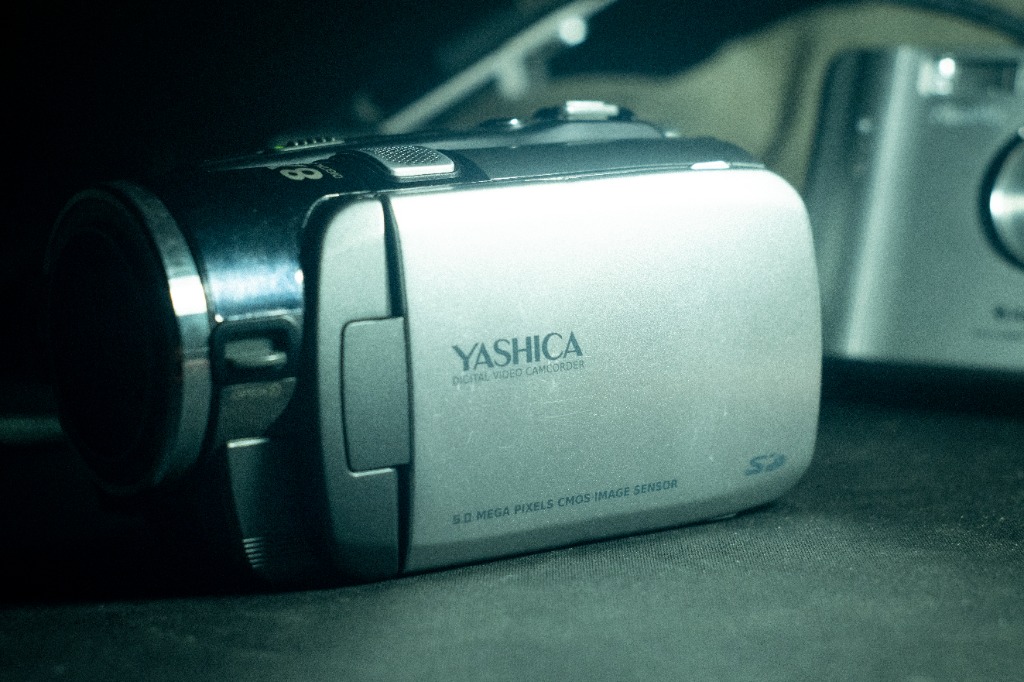 handycam yashica
