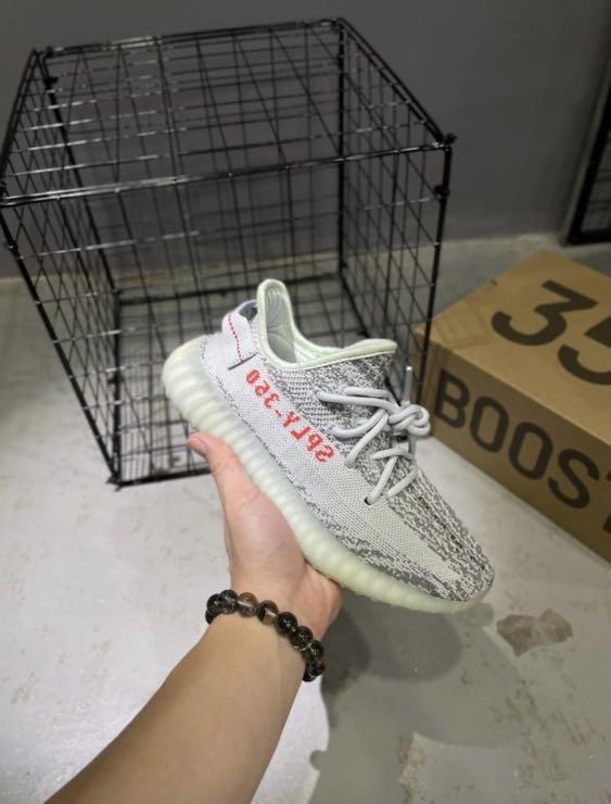 Yeezy Blue tint UK5