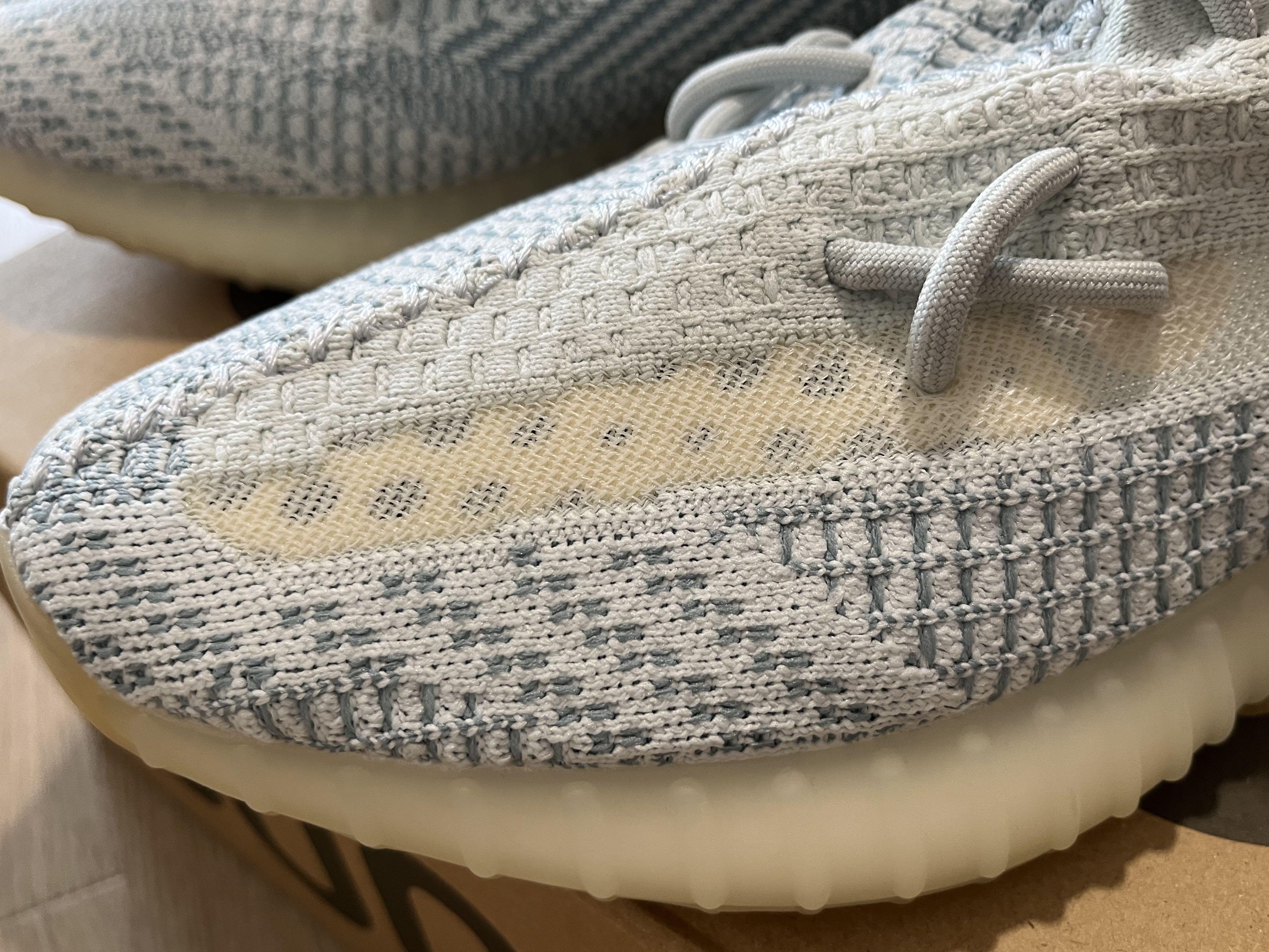 Yeezy Boost 350 V2 US 11.5 Brand New