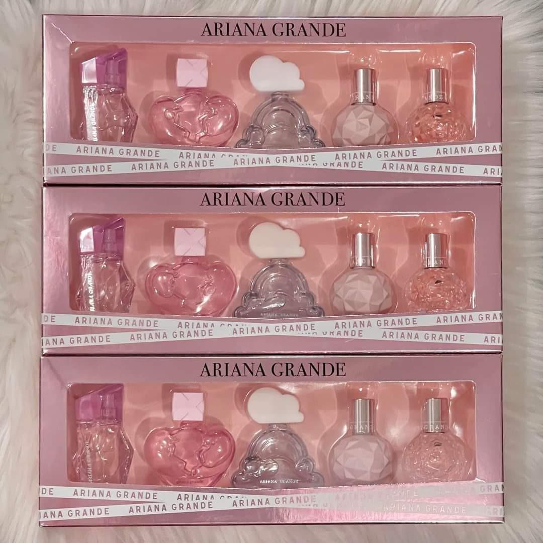 Legit Ariana Grande mini set super cute Beauty Personal