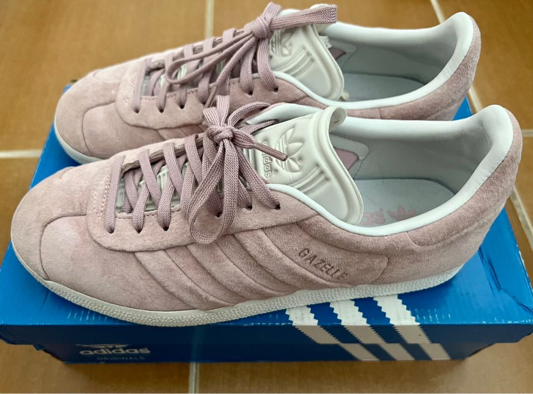Adidas originals gazelle deals stitch and turn women's