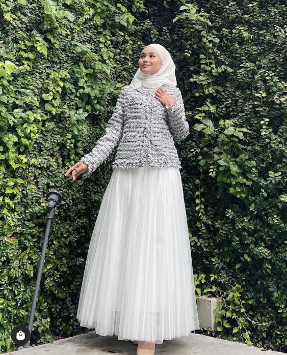 Ainahariz tutu tulle skirt in white Women s Fashion Muslimah