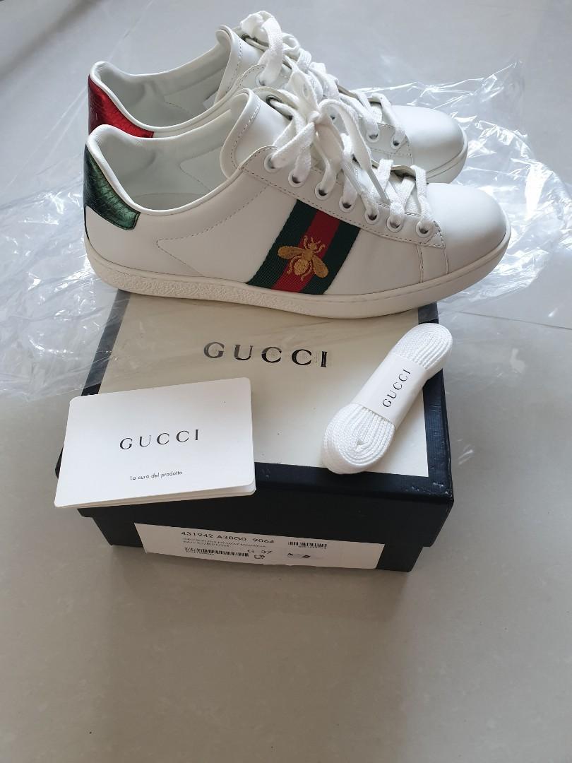 bee gucci trainers