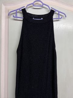 (Category: ) located in . Submitted by wardrobedeclutterr (Listing ID 1167589541, Image 1). Description: .