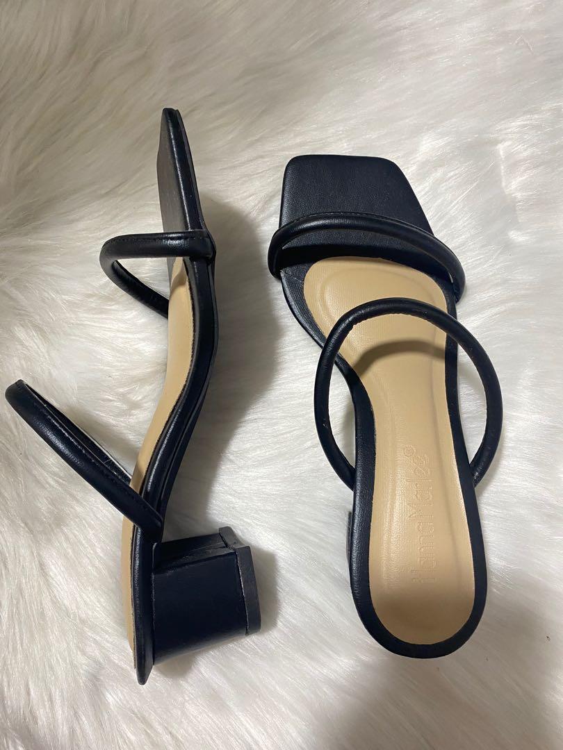 Chunky black sales strappy sandals