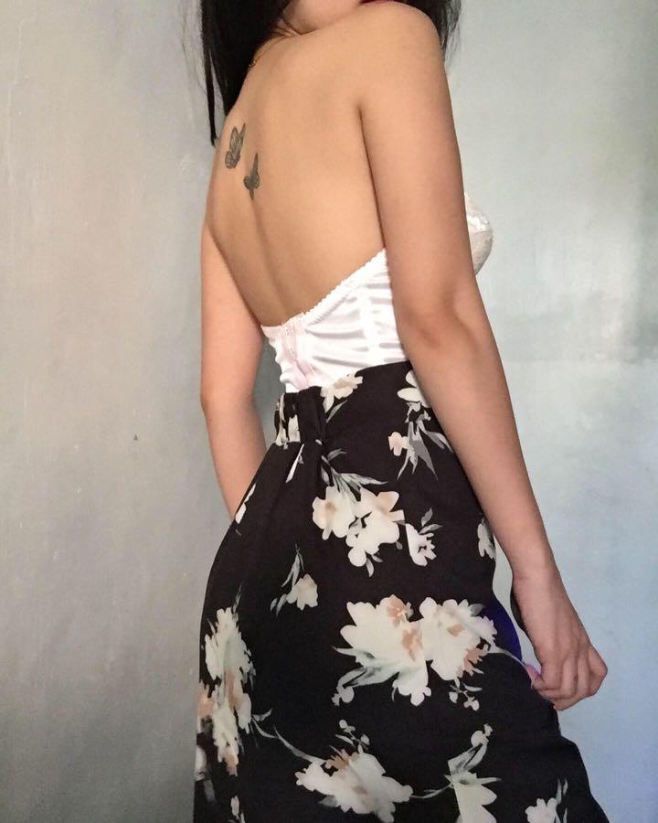 blush_corset_1655647481_f1432a02_progressive.jpg