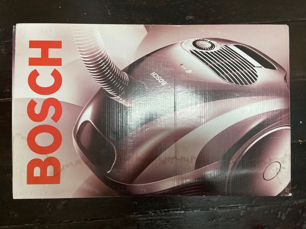 Bosch Vacuum Cleaner (2300W), TV & Home Appliances, Vacuum Cleaner