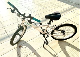 (Category: ) located in . Submitted by namur10 (Listing ID 1167418461, Image 1). Description: .