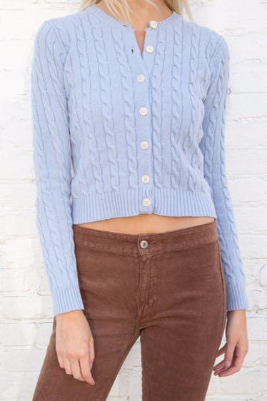Brandy melville olsen new arrivals sweater