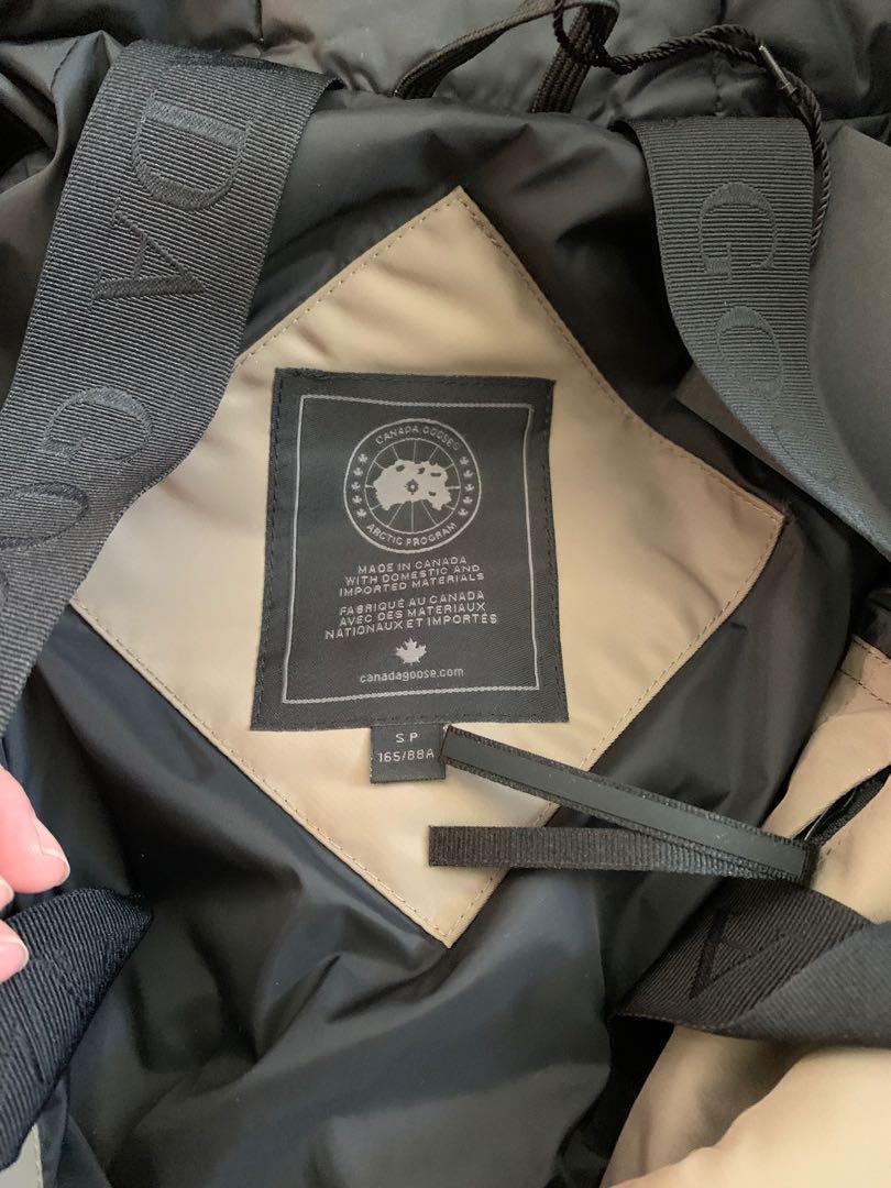 Canada goose black label bomber best sale