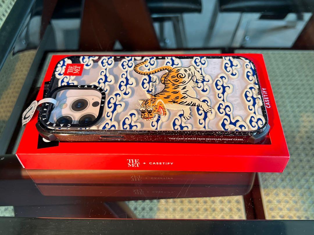 Casetify The MET Tiger Case iPhone 13 Pro Max, 手提電話, 電話＆平板電腦配件, 手機套及手