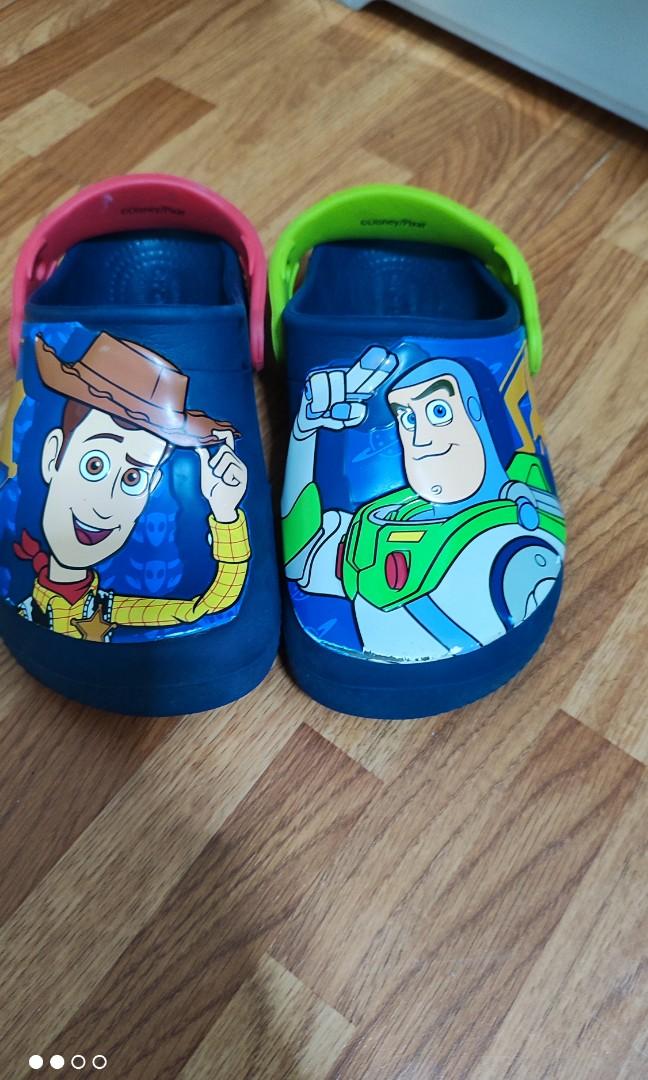 Funlab woody buzz clog shop