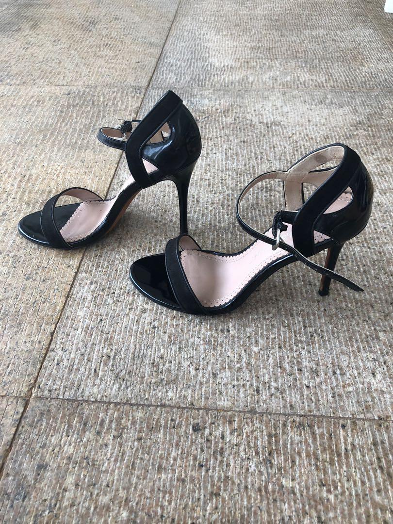 Dressy strappy heels online