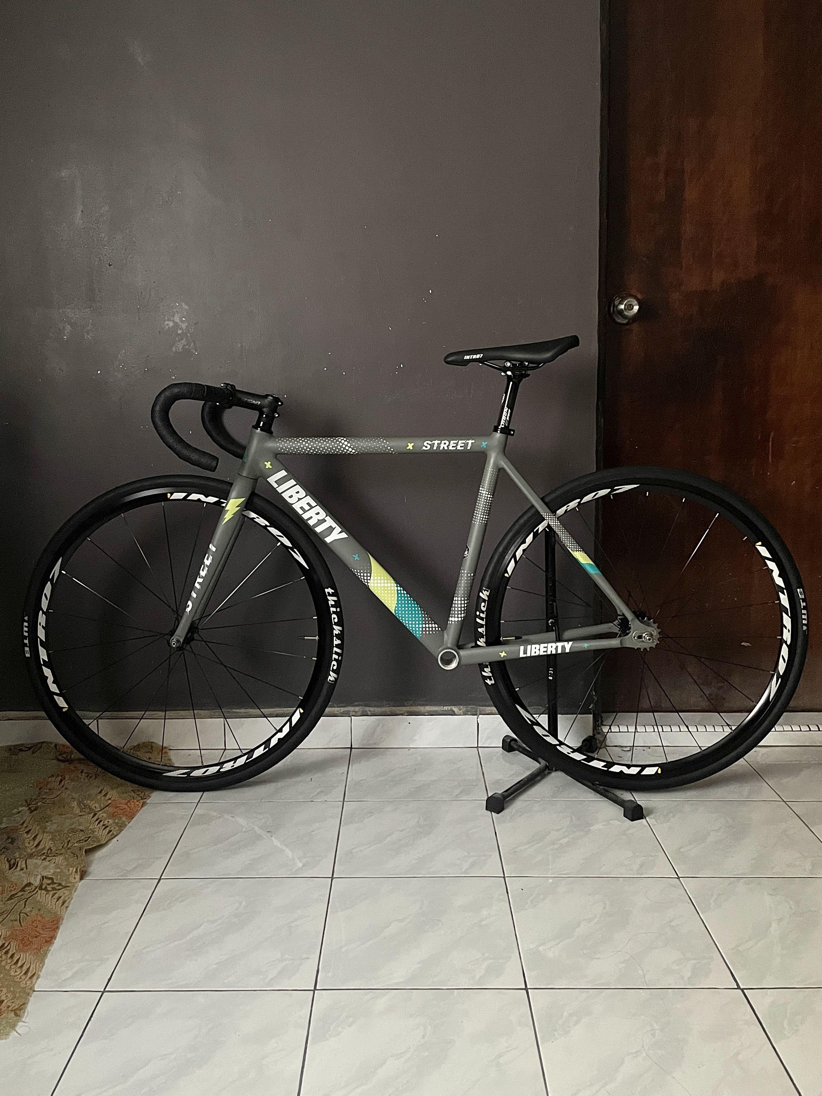 Liberty fixie hotsell