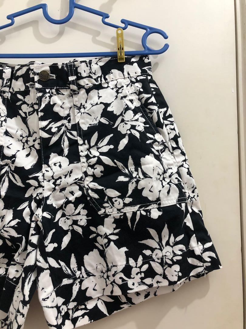 Floral Shorts pants celana pendek 