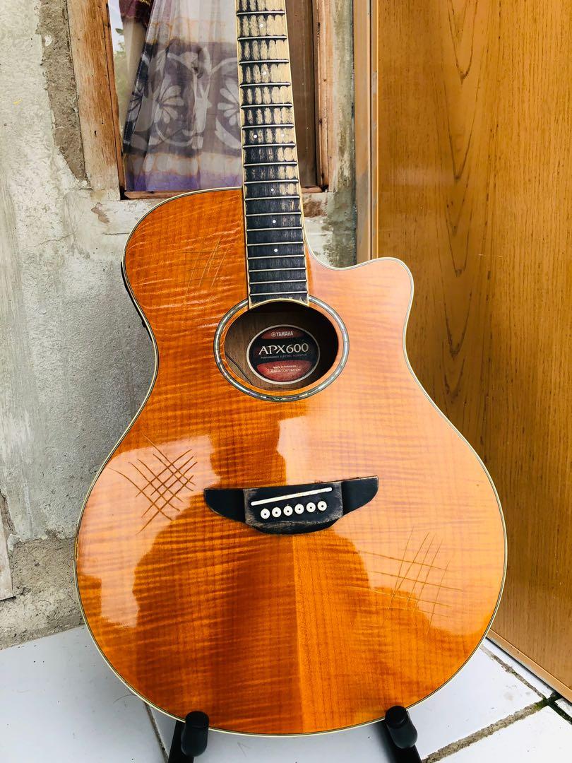 Yamaha apx online 600 fm
