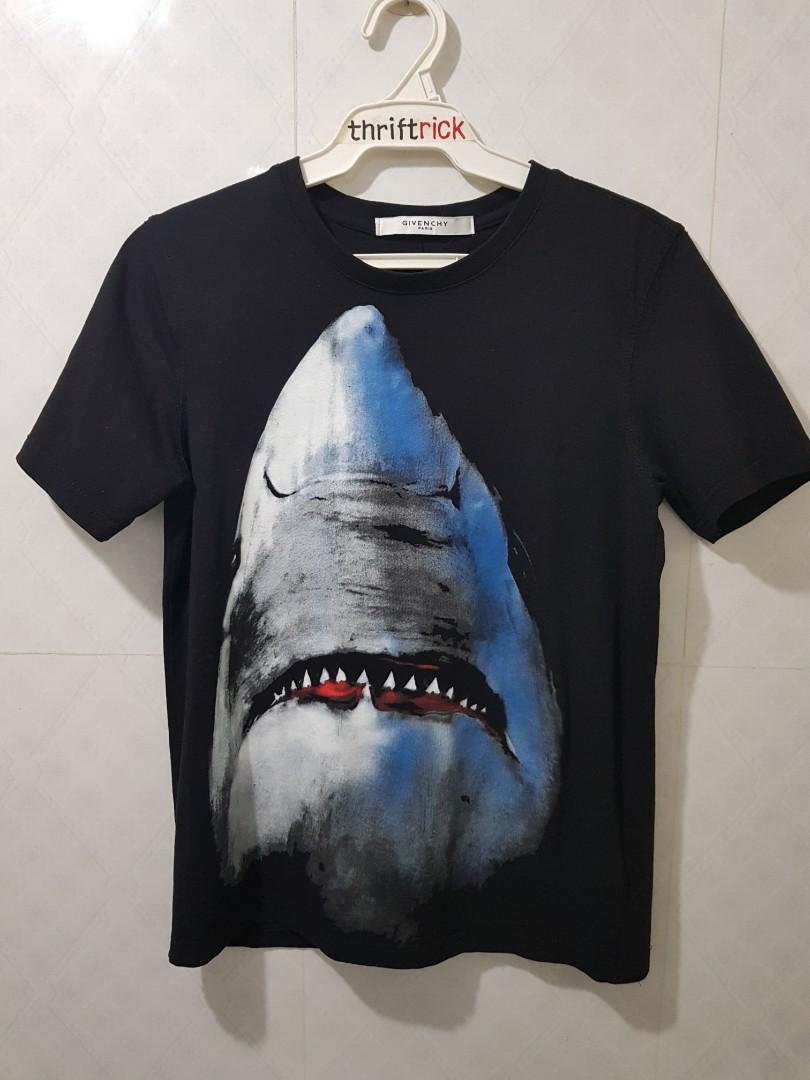 Givenchy shark print t shirt hot sale