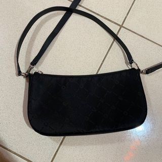 (Category: ) located in . Submitted by preluvxx (Listing ID 1167450386, Image 1). Description: .