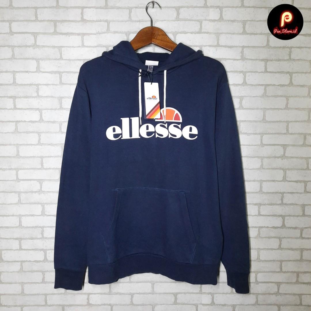 Hoodie ellesse original Fesyen Pria Pakaian Atasan di Carousell