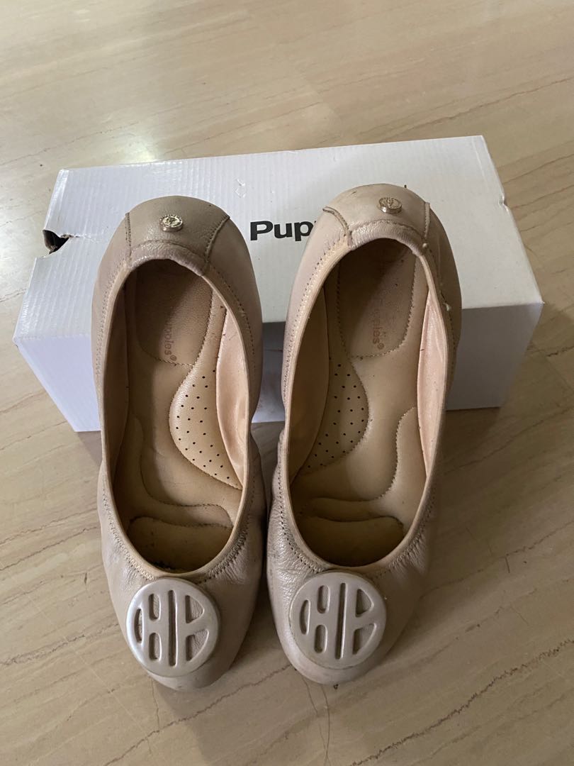 Hush Puppies Flat Shoes