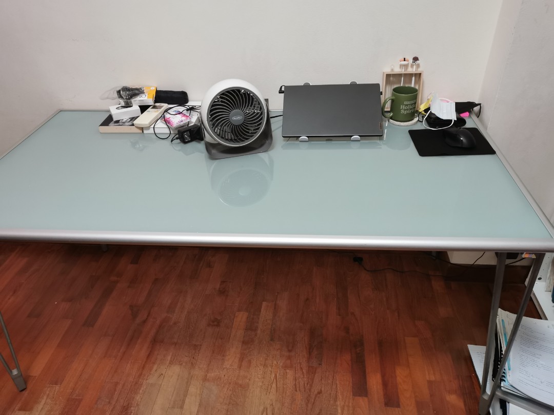 Frosted glass desk hot sale ikea