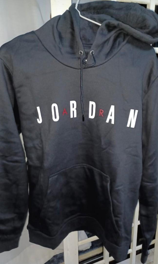 All black jordan best sale hoodie