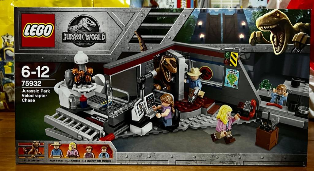 75932 jurassic park velociraptor chase 2025