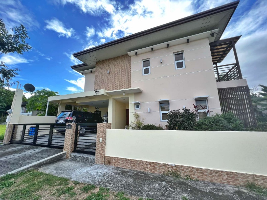 (Category: ) located in . Submitted by roblesrealty (Listing ID 1167510733, Image 1). Description: .