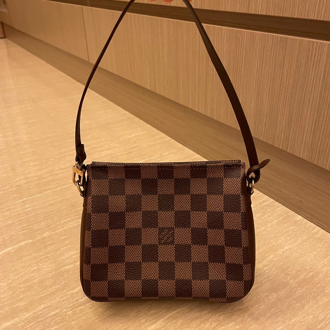 Brown Louis Vuitton Damier Ebene Trousse Pochette Handbag