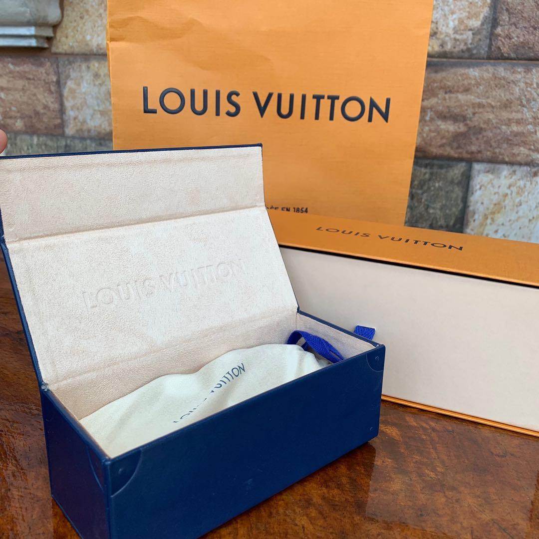 Aviator sunglasses Louis Vuitton Gold in Metal - 31934780