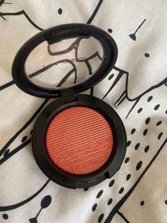 Mac cheeky bits blush