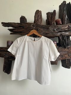 (Category: ) located in . Submitted by caycloset (Listing ID 1167452198, Image 1). Description: .