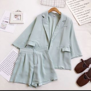 (Category: ) located in . Submitted by sweet_clothes (Listing ID 1167585102, Image 1). Description: .