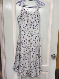 (Category: ) located in . Submitted by wardrobedeclutterr (Listing ID 1167589246, Image 1). Description: .