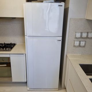 (Category: ) located in . Submitted by mermer (Listing ID 1167547633, Image 1). Description: .