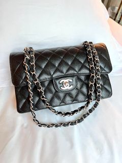 (Category: ) located in . Submitted by shopluxlovers (Listing ID 1167500876, Image 1). Description: .