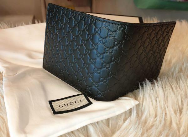 New/Unused GUCCI WALLET (Category: Luxury Bags & Wallets) located in Cabanatuan. Submitted by GRESTORE (Listing ID 1167595699, Image 2). Description: new/unused GUCCI wallet with cards, box and dustbag. Dm to reserve :) .