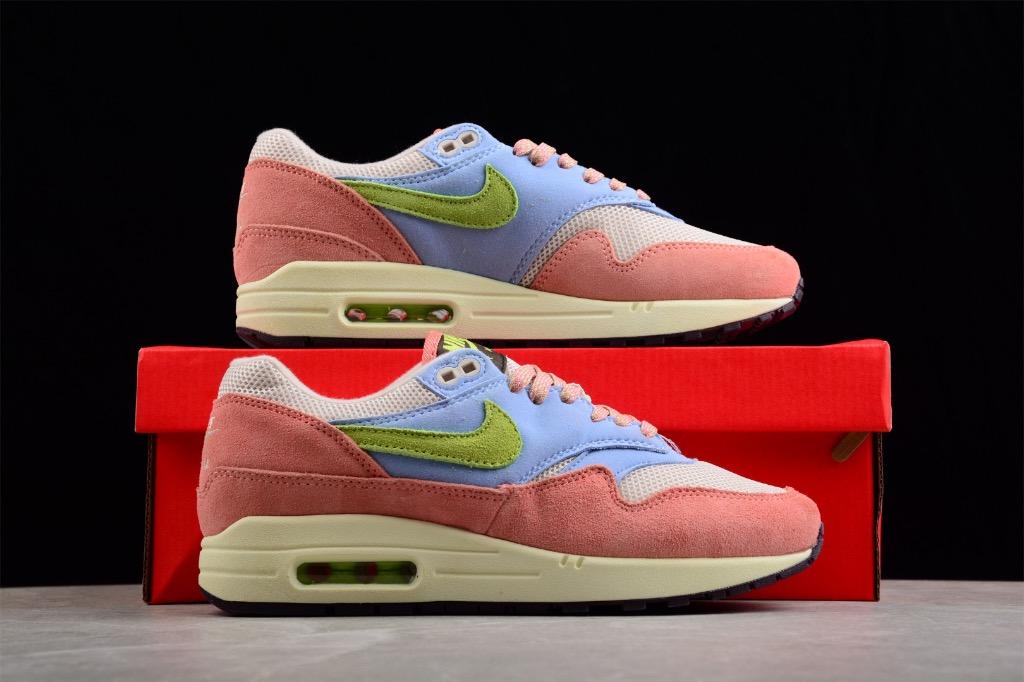 Nike 800 euro deals