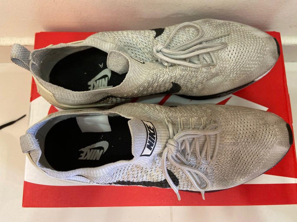 Nike mariah flyknit racer singapore clearance