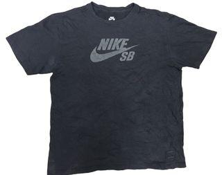 NIKE SB