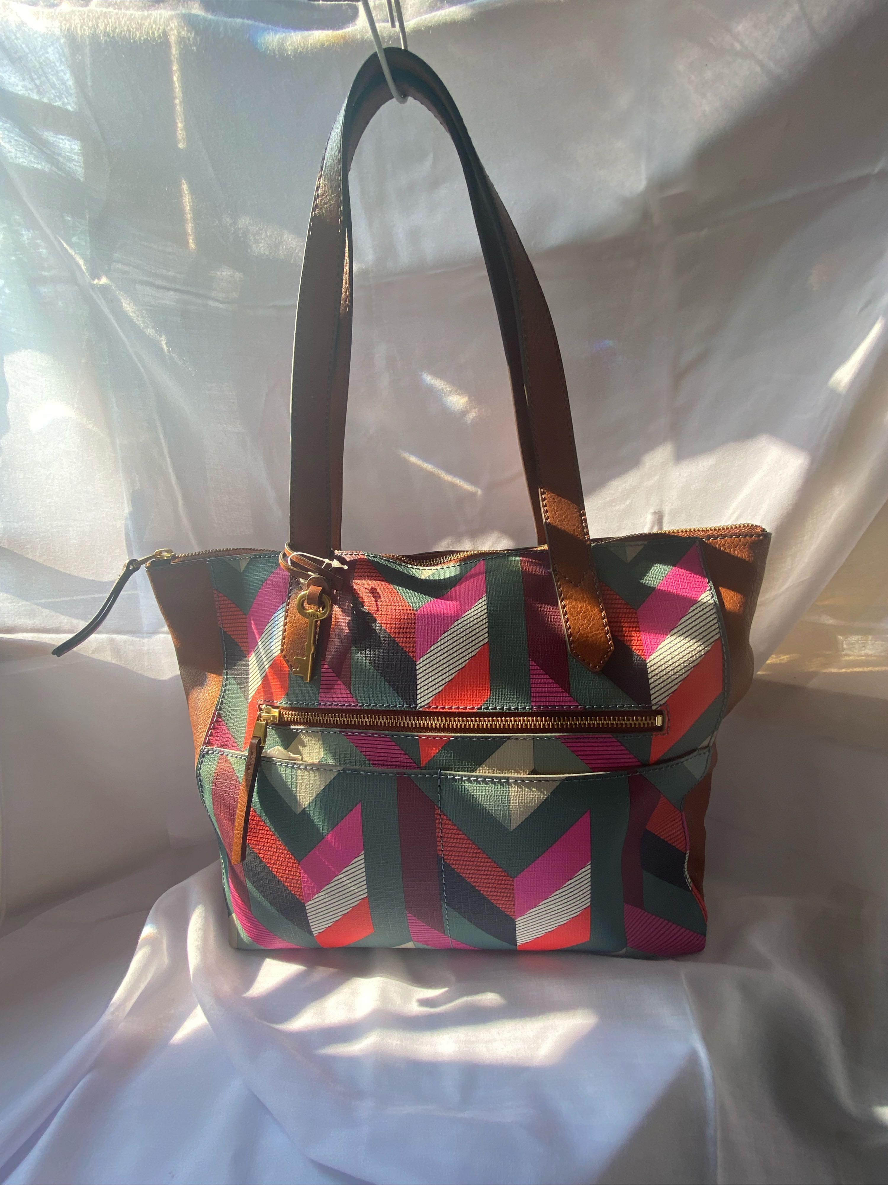 NWT Fossil Fiona Ew Tote Chevron Blue