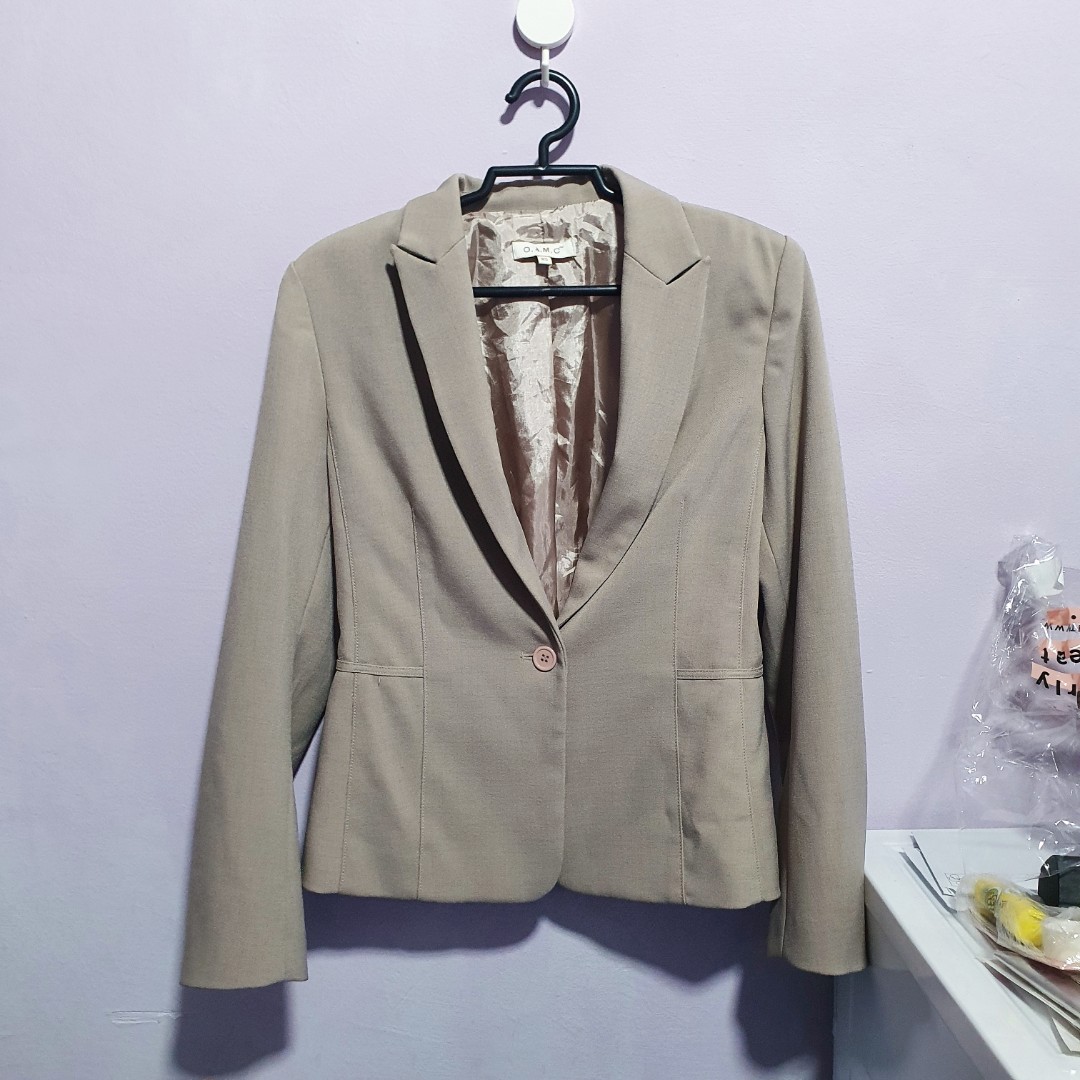 long fitted blazer