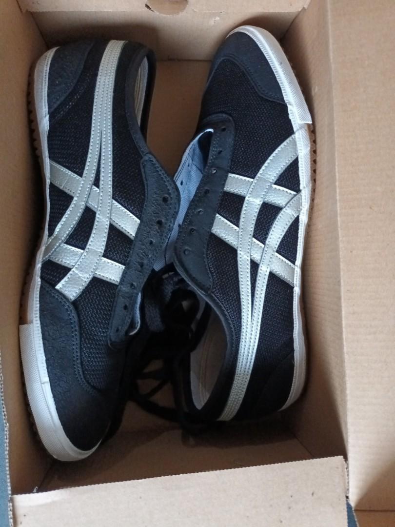 onitsuka tiger retro rocket