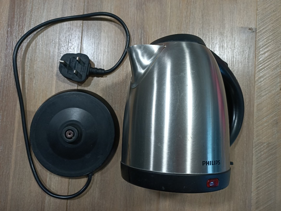 Philips Daily Collection HD9306/06 Electric Kettle 1.5 L 1800 W Metallic, Silver