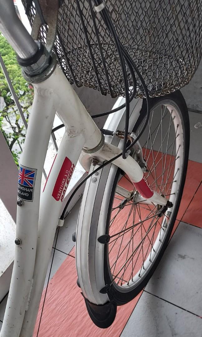 Raleigh Venture Ladies Bicycle 24
